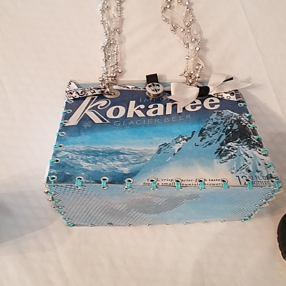 Purse - Picture 3 of 4